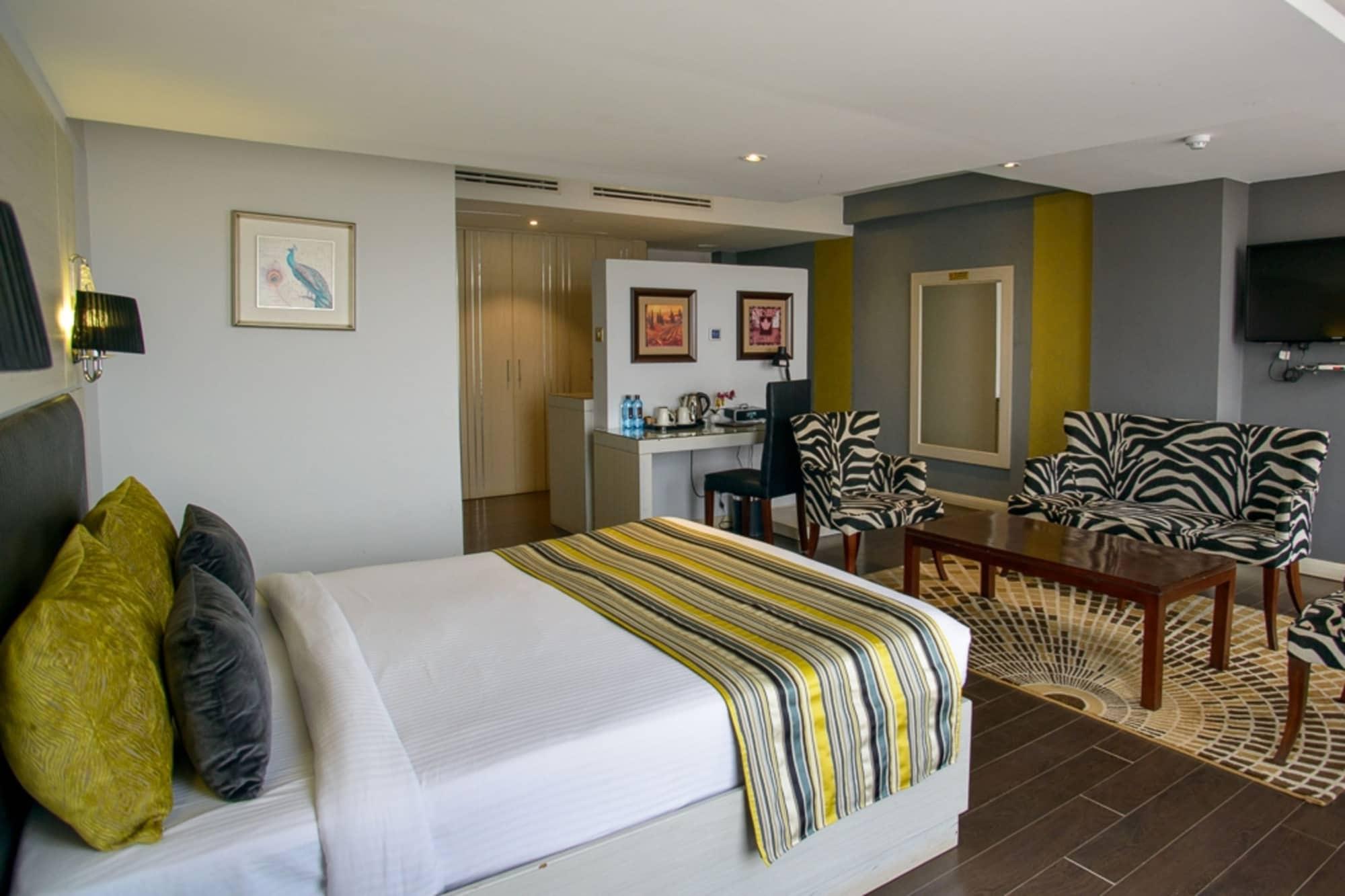 คลาวด์ โฮเต็ล แอนด์ สวีท Hotel ไนโรบี ภายนอก รูปภาพ