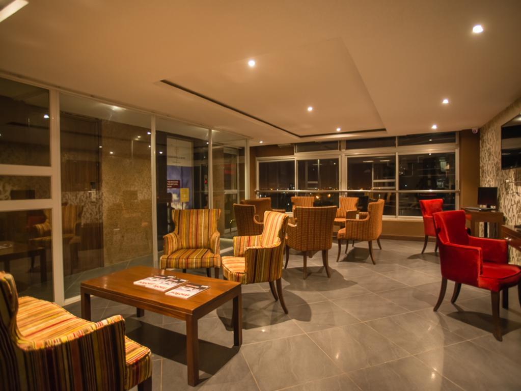 คลาวด์ โฮเต็ล แอนด์ สวีท Hotel ไนโรบี ภายนอก รูปภาพ
